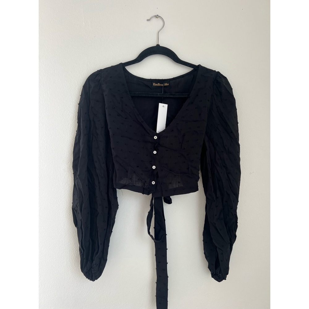 BNWT Buttoned and Tie Crop Top